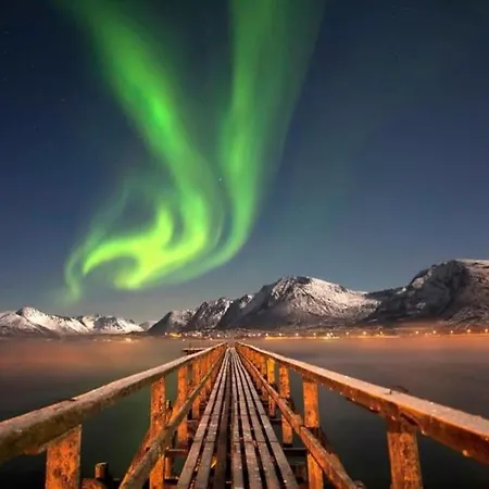 Bestemors Hus Ca 3mil Utenfor Sent * Sortland