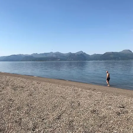 Bestemors Hus Ca 3mil Utenfor Sent 펜션 *